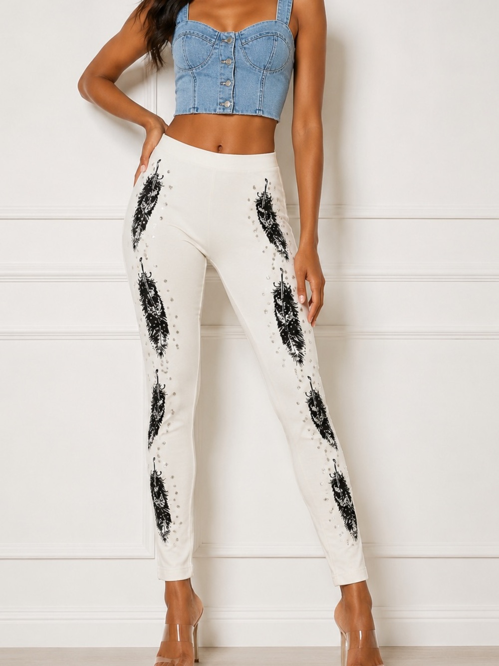 Vocal White Leggings with Black Feather Print new without tag